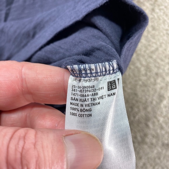 Uniqlo UT MFA Boston Tiger Shirt Mens XL Navy Blue Graphic Tee 457396 - Picture 3 of 8